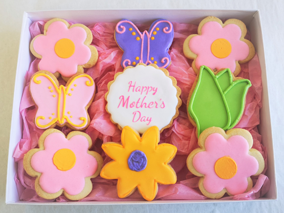 Mother's Day Cookie Giftbox - "A beautiful garden" Set - Delivered or Curbside Pickup